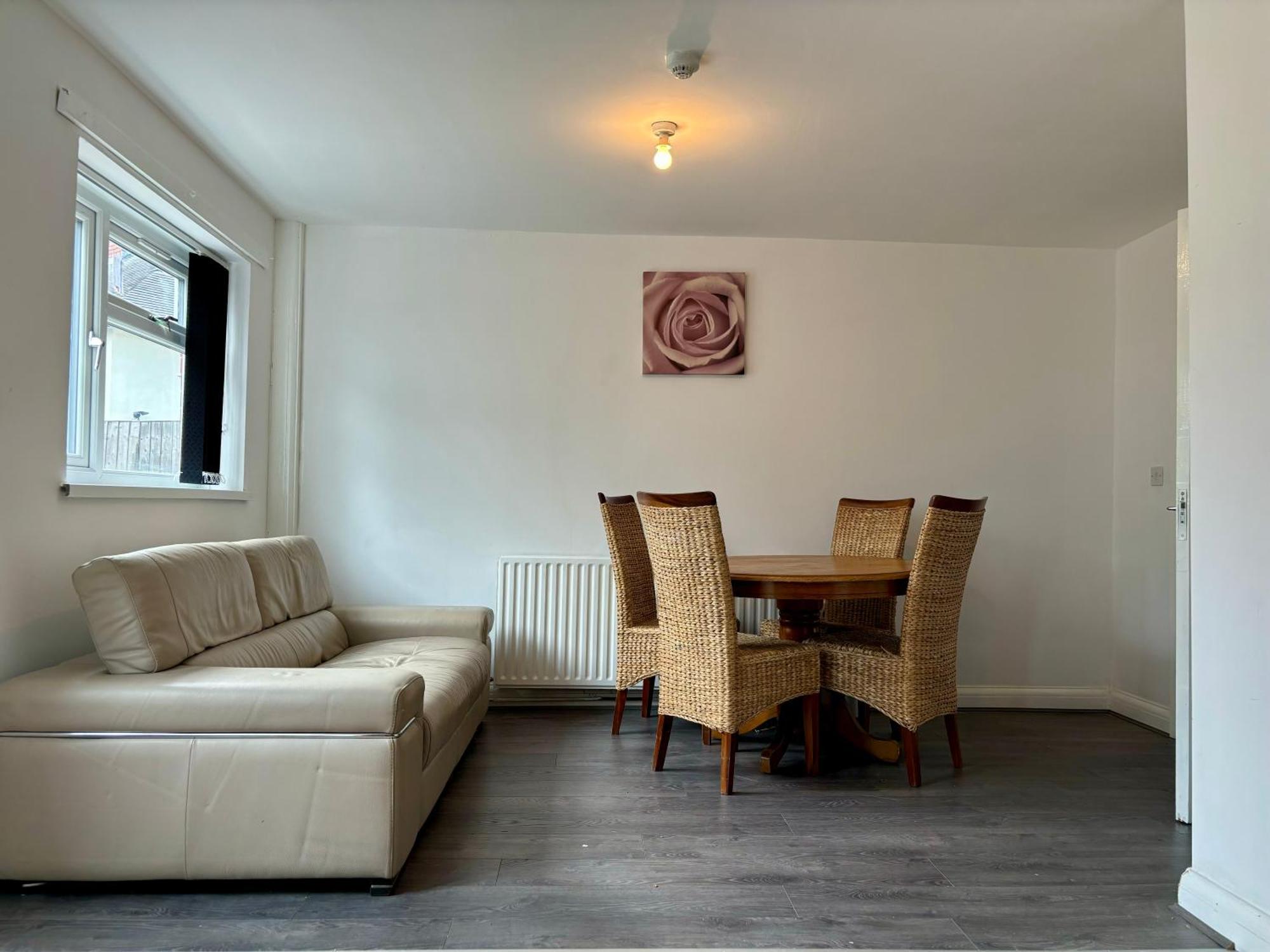 Stainless Guests House Hotell Dudley Eksteriør bilde