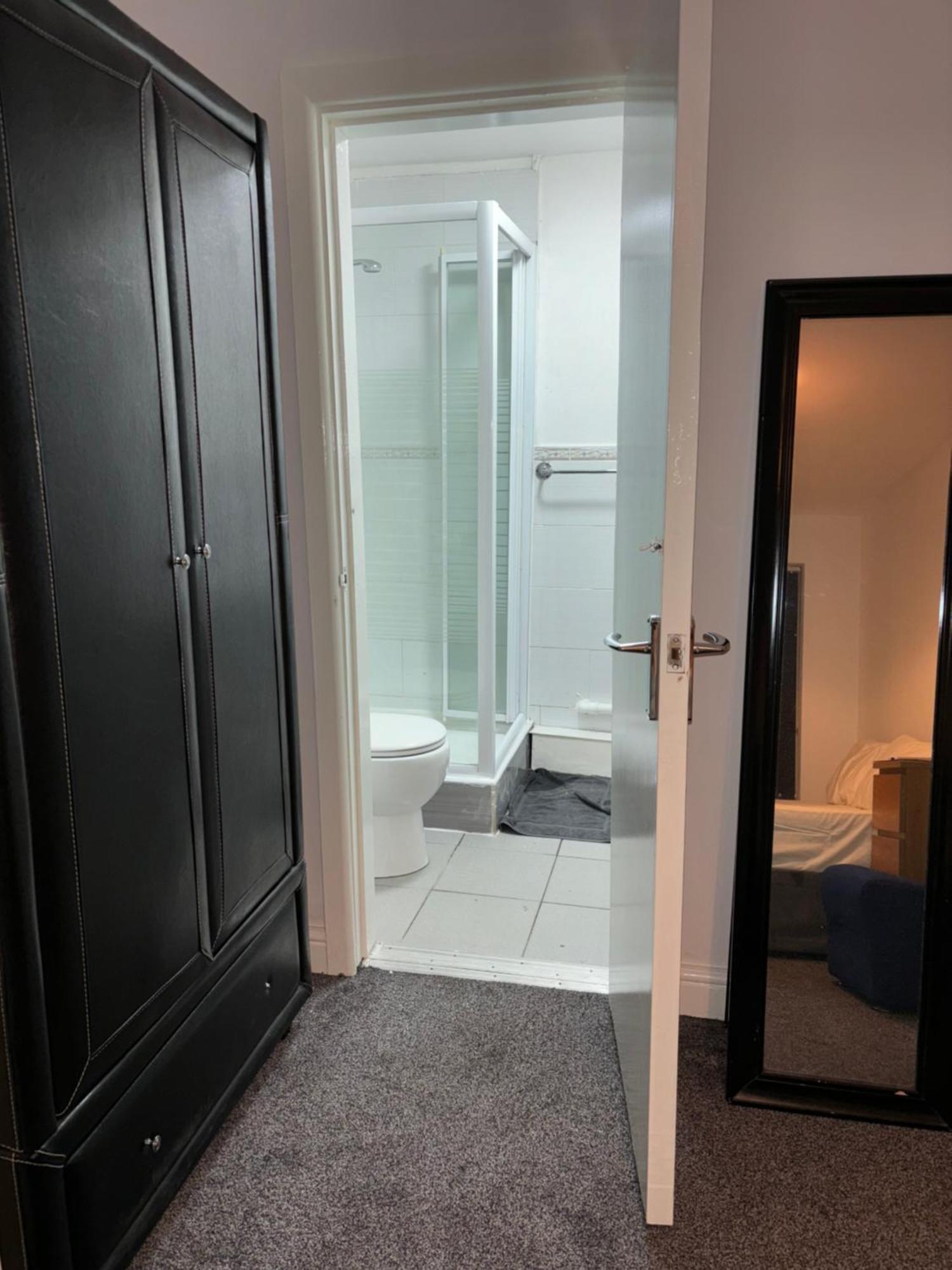 Stainless Guests House Hotell Dudley Eksteriør bilde